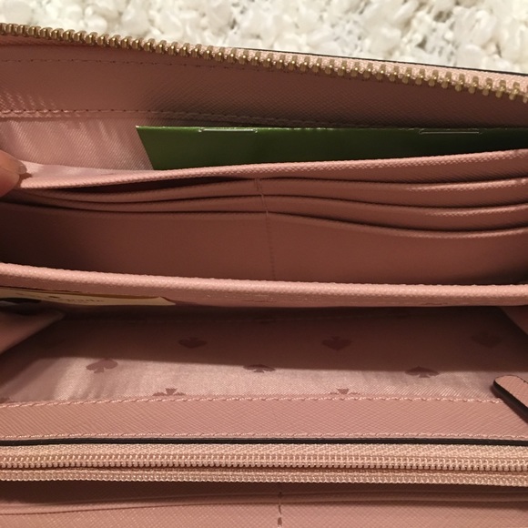♥️SOLD♥️Kate Spade Flamingo Wallet - Picture 4 of 5